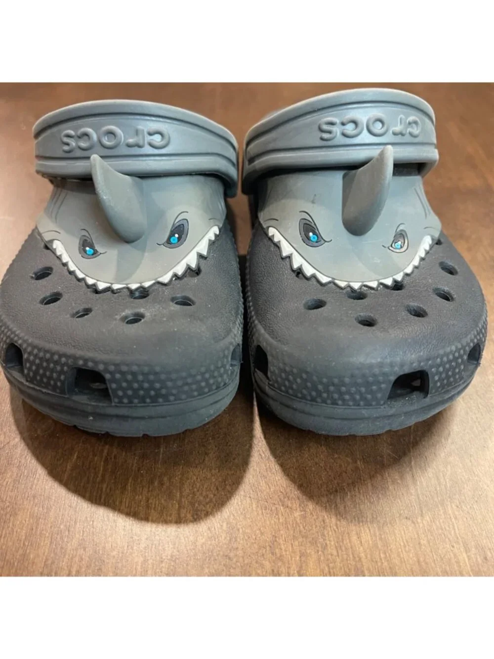 Crocs Fun Lab Classic AM‎ Shark Clog Toddler Size 10 Black Gray Fin Waterproof